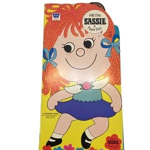 Sassie Paper Doll Book Whitman 1972 Vintage NEW